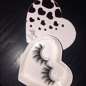 BRAND NEW LILLY LASHES IN MIAMI